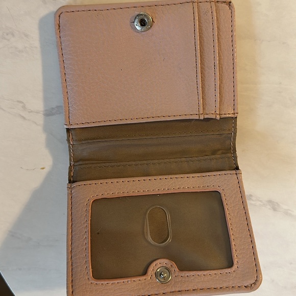 Pink Wallet - Picture 3 of 3